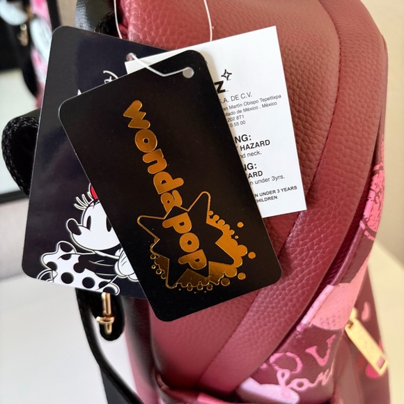 WondaPop Designer Series Mickey and Minnie Mouse Bag - Picture 5 of 8